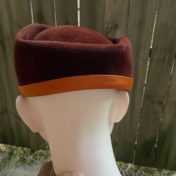 Vintage 50s JACQUES CHAPEAUX AB Rhinestone Detail Fur Velour Hat - Picture 4 of 10